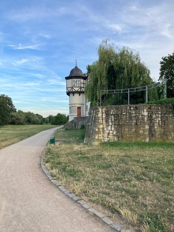 "Ferienwohnung Am Schloss" - Ferienwohnung Mit Blick Auf Das Barbyer Schloss, 5 Gehminuten Bis Zur Elbe Luaran gambar